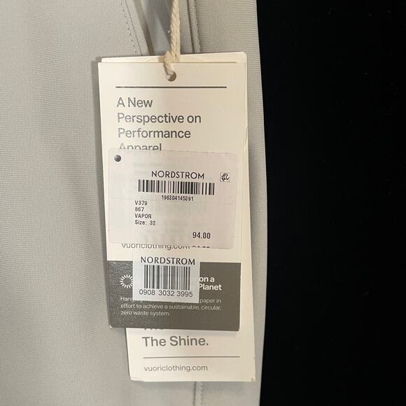 Vuori Mens Meta Shorts 8" Birch Khaki Technical Athleisure NWT 32 - Picture 3 of 6